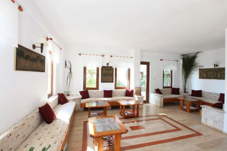 Medusa Hotel (+12 Adult Only)