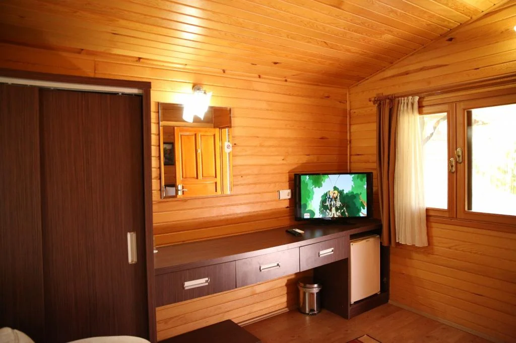 Canada Hotel ve Bungalows