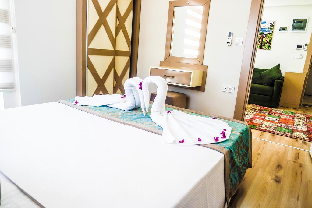 Ale Apartments Hotel