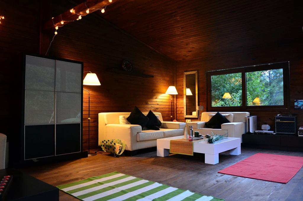 Lukkies Lodge Cıralı