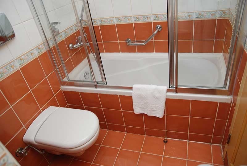 Akar International Hotels