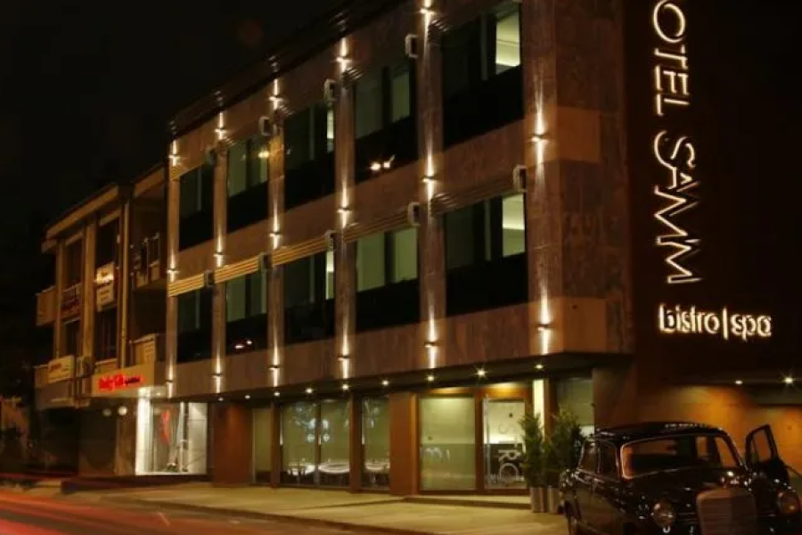 Hotel Samm Bistro & Spa