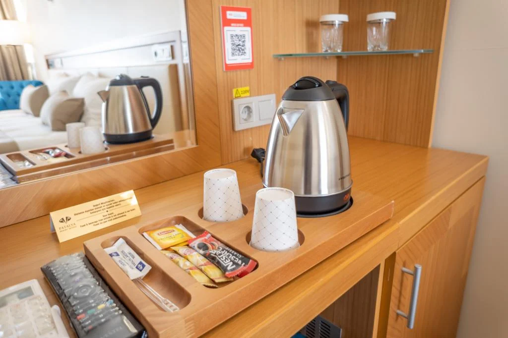 Patalya Lakeside Resort Hotel