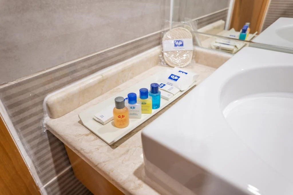 Patalya Lakeside Resort Hotel