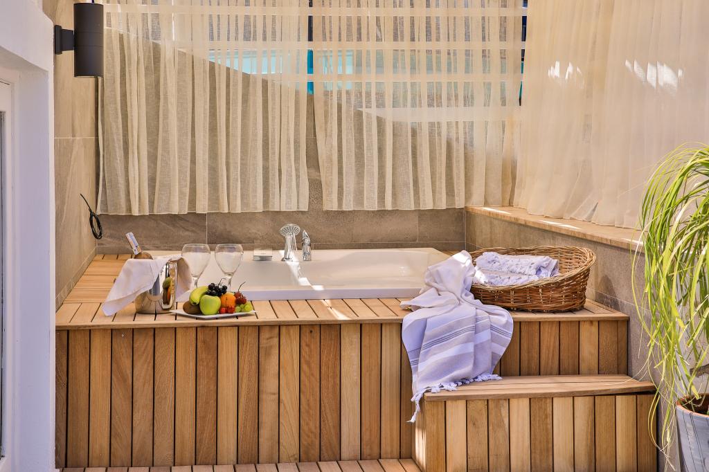 Kalkan Saray Suites ( +13 Adult Only)