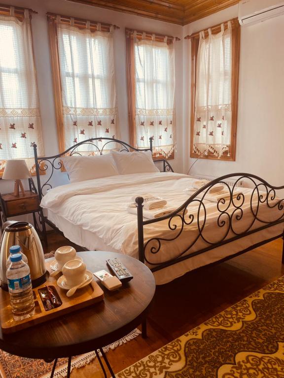 Beypazarı Ömer Ağa Konağı