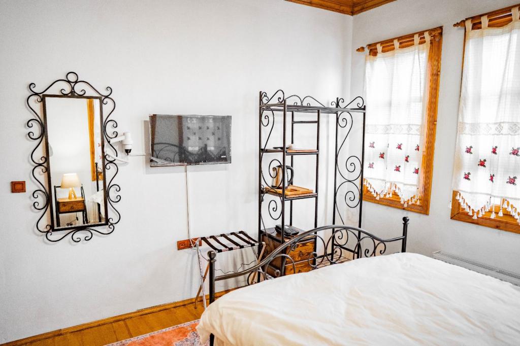 Beypazarı Ömer Ağa Konağı