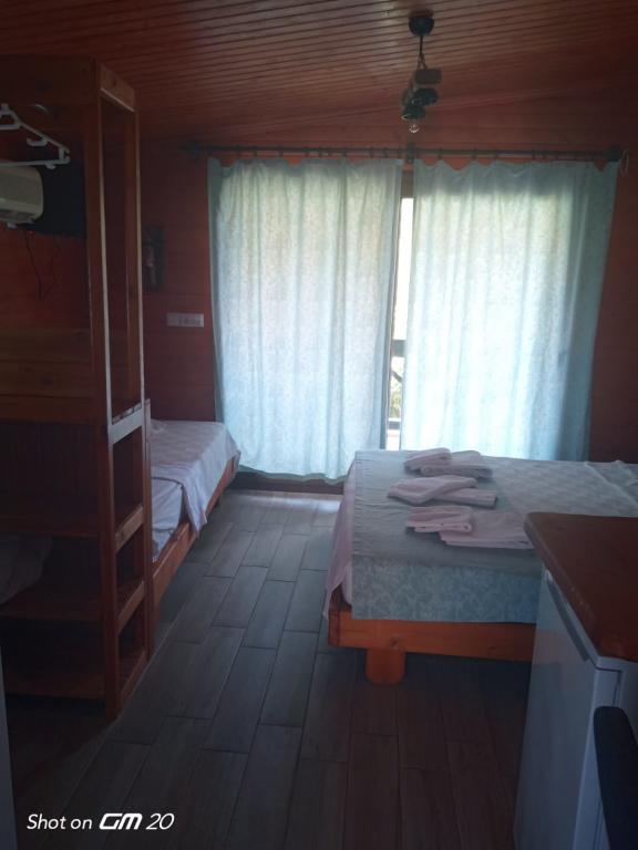 Nuri’s Beach Bungalow