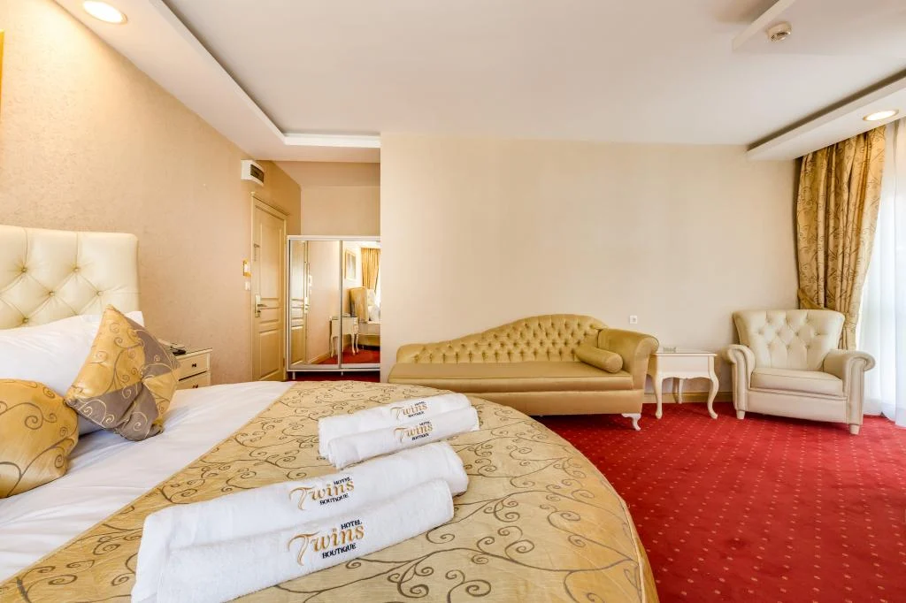 Twins Hotel