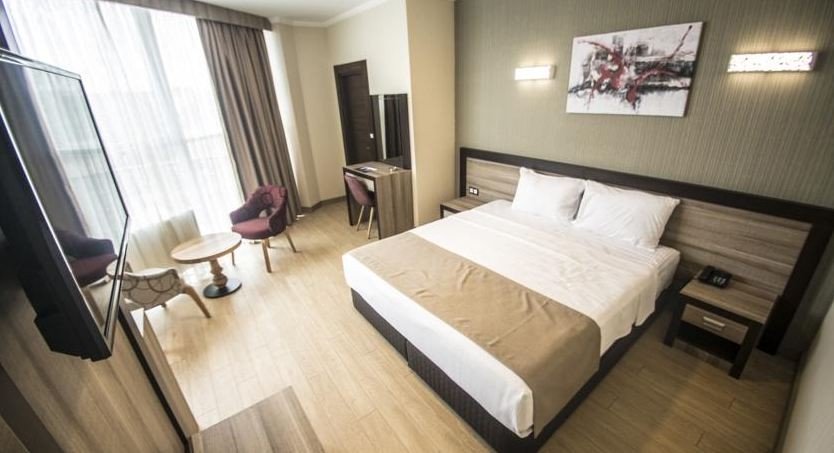 The Corner Hotel Sincan