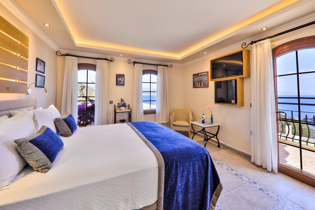 Hotel Hadrian Kaş (+12)
