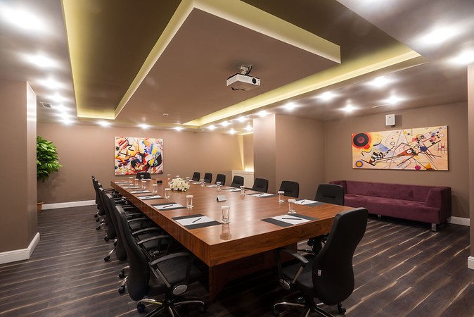 The Corner Hotel Sincan