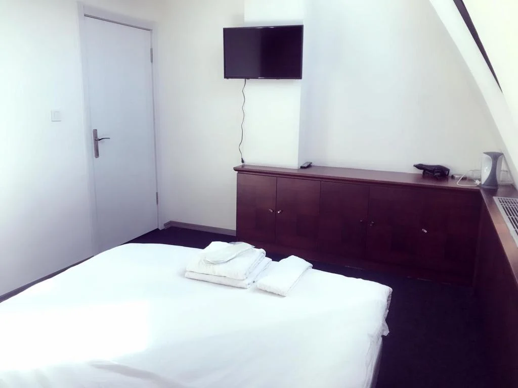 Colorful Apart Ankara