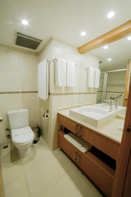 Patalya Lakeside Resort Hotel