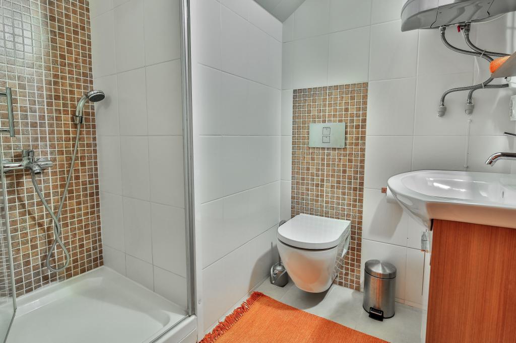 Kasinn Apart Turuncu