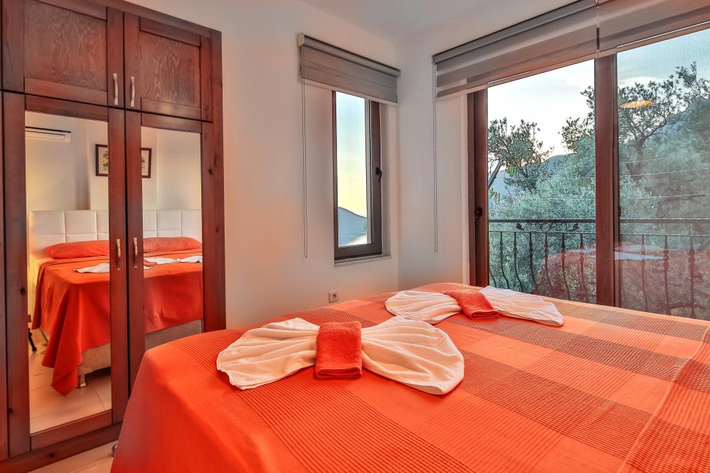 Kasinn Apart Turuncu