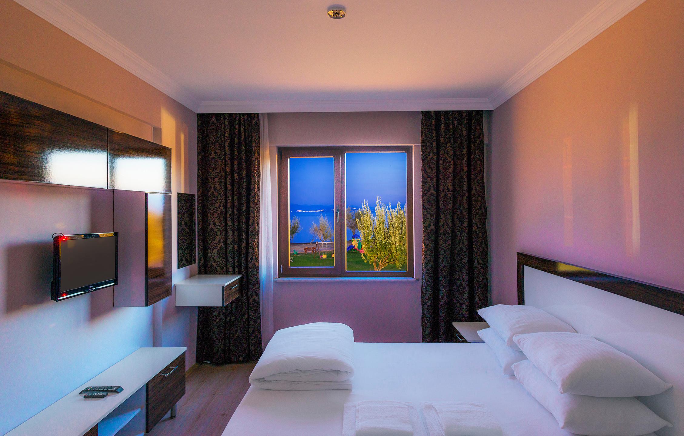 Jura Hotels Altınoluk Termal