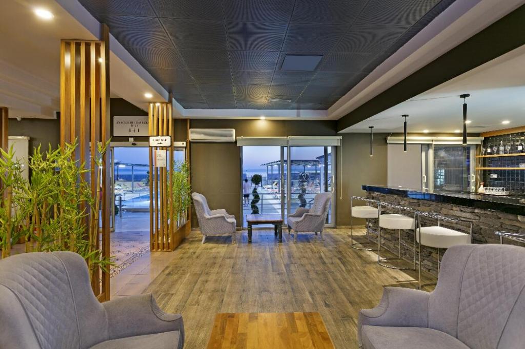 Hattuşa Vacation Beach Hotel