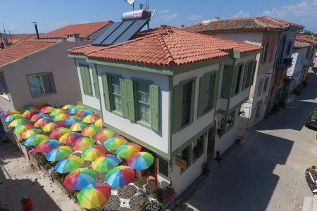 Flora Ayvalık Otel +13 Adult Only