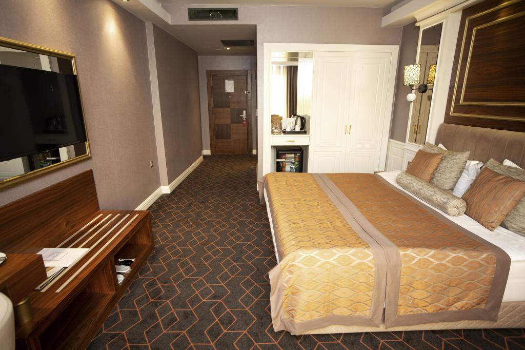 Maxwell Resort Hotel & Spa