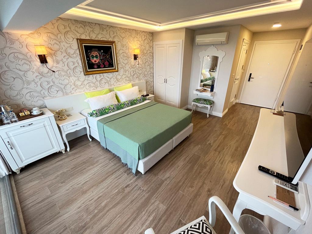 Assos Longevity Hotel (+12 ) yetiskin oteli