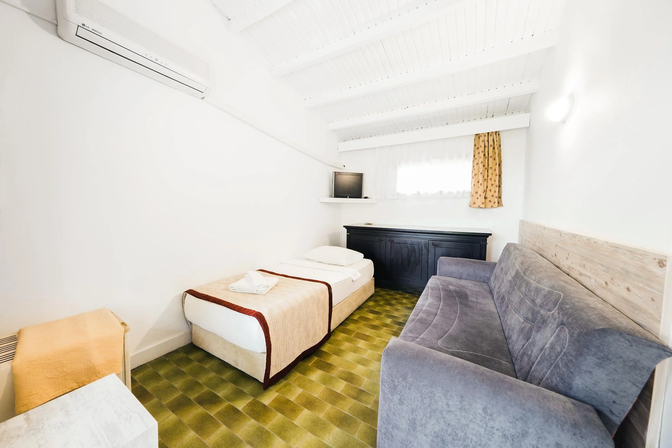 Afytos Akçay Tatil Köyü