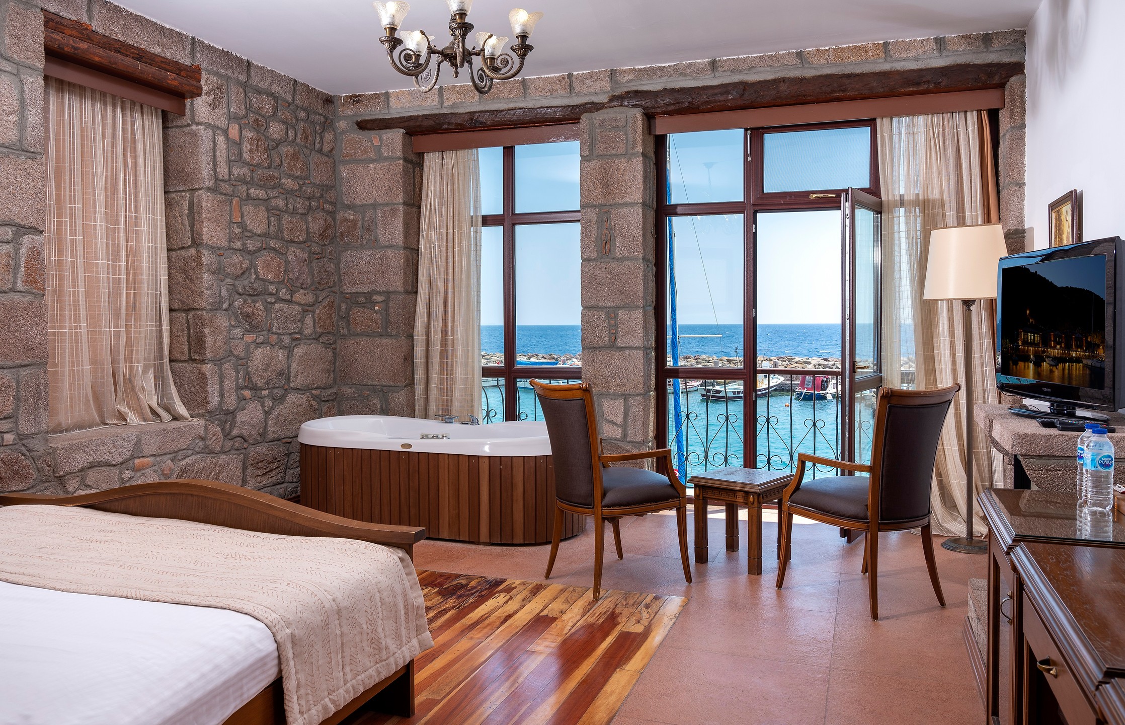 Assos Nazlihan Spa Hotel