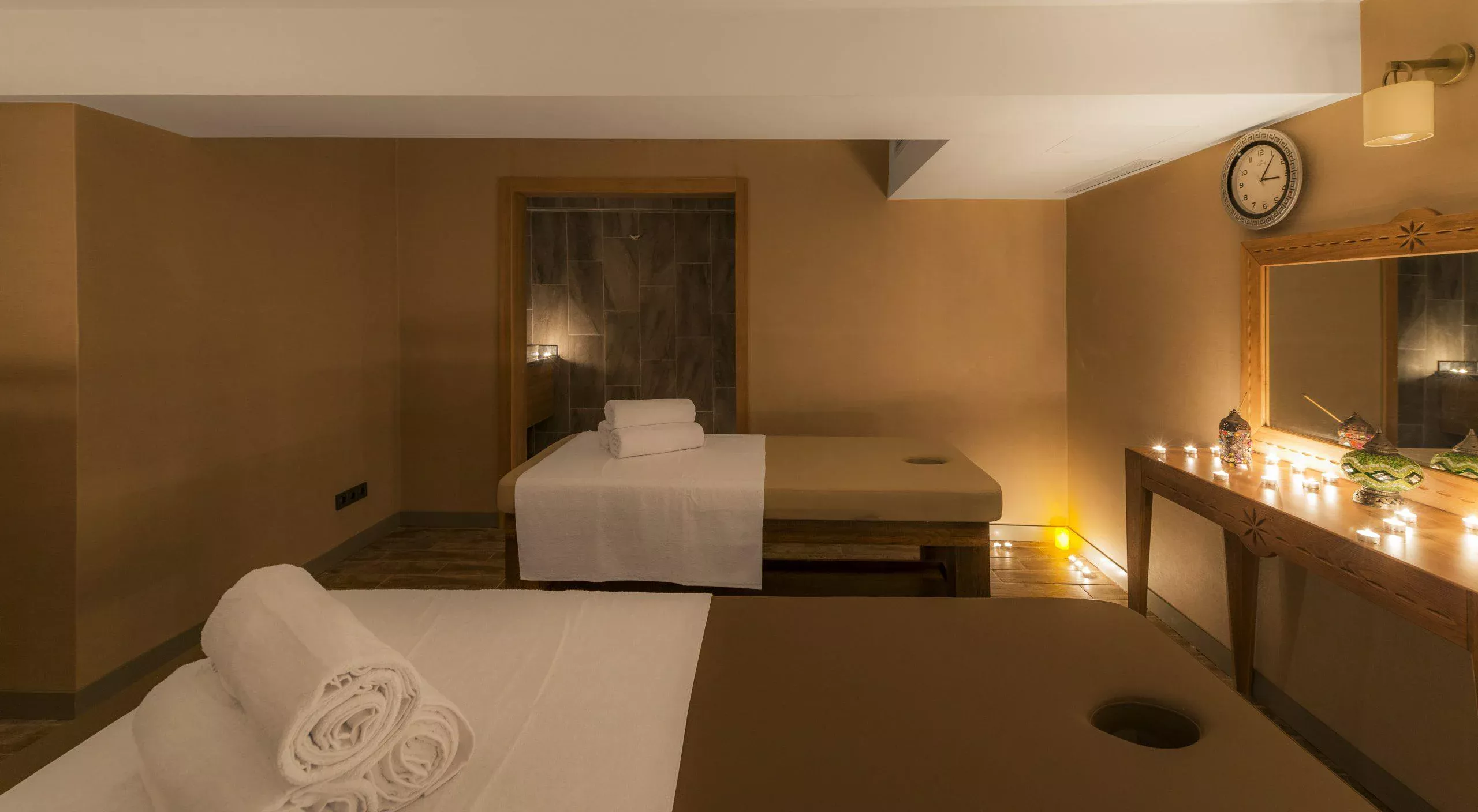 Jura Hotels Altınoluk Termal