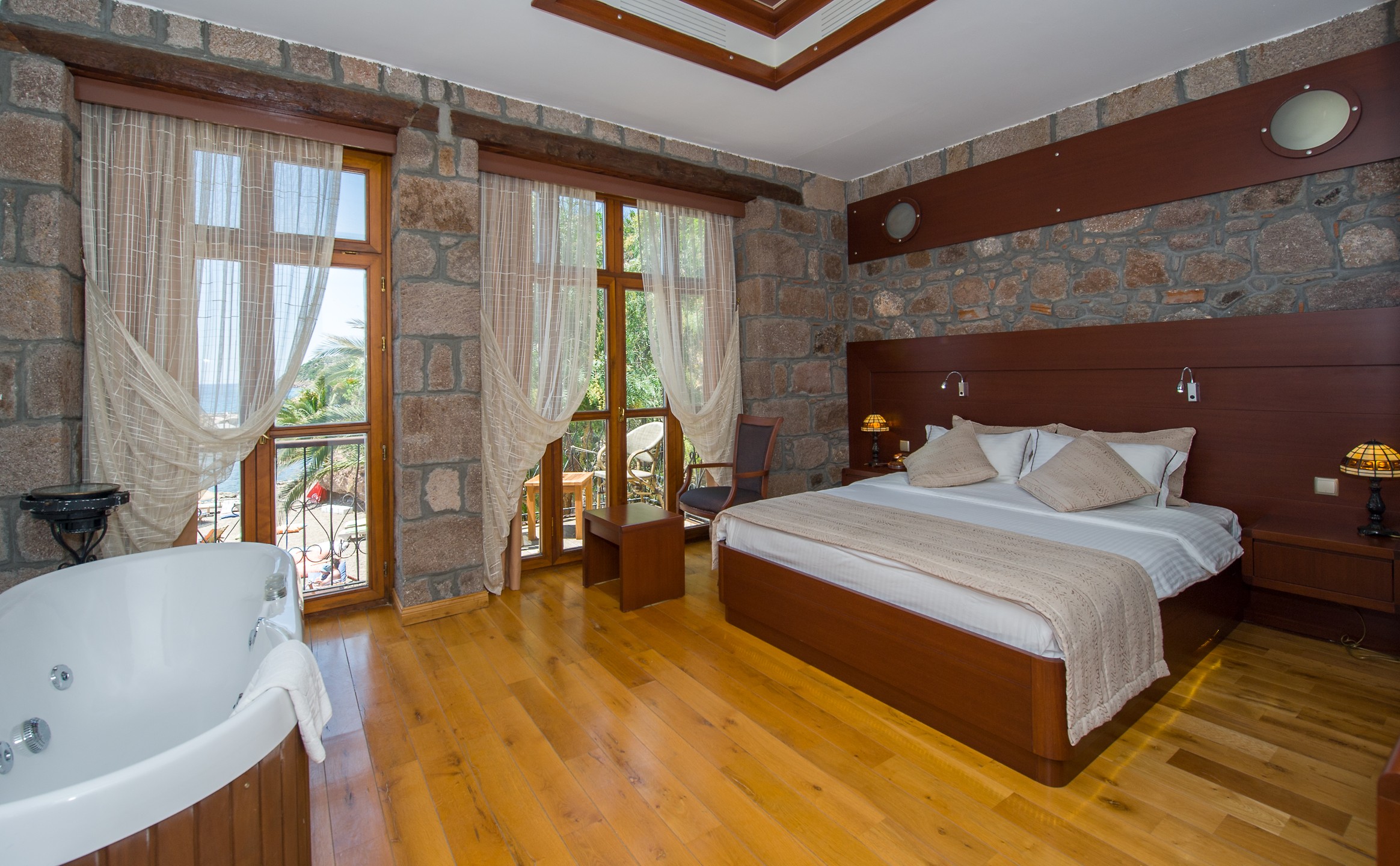 Assos Nazlihan Spa Hotel