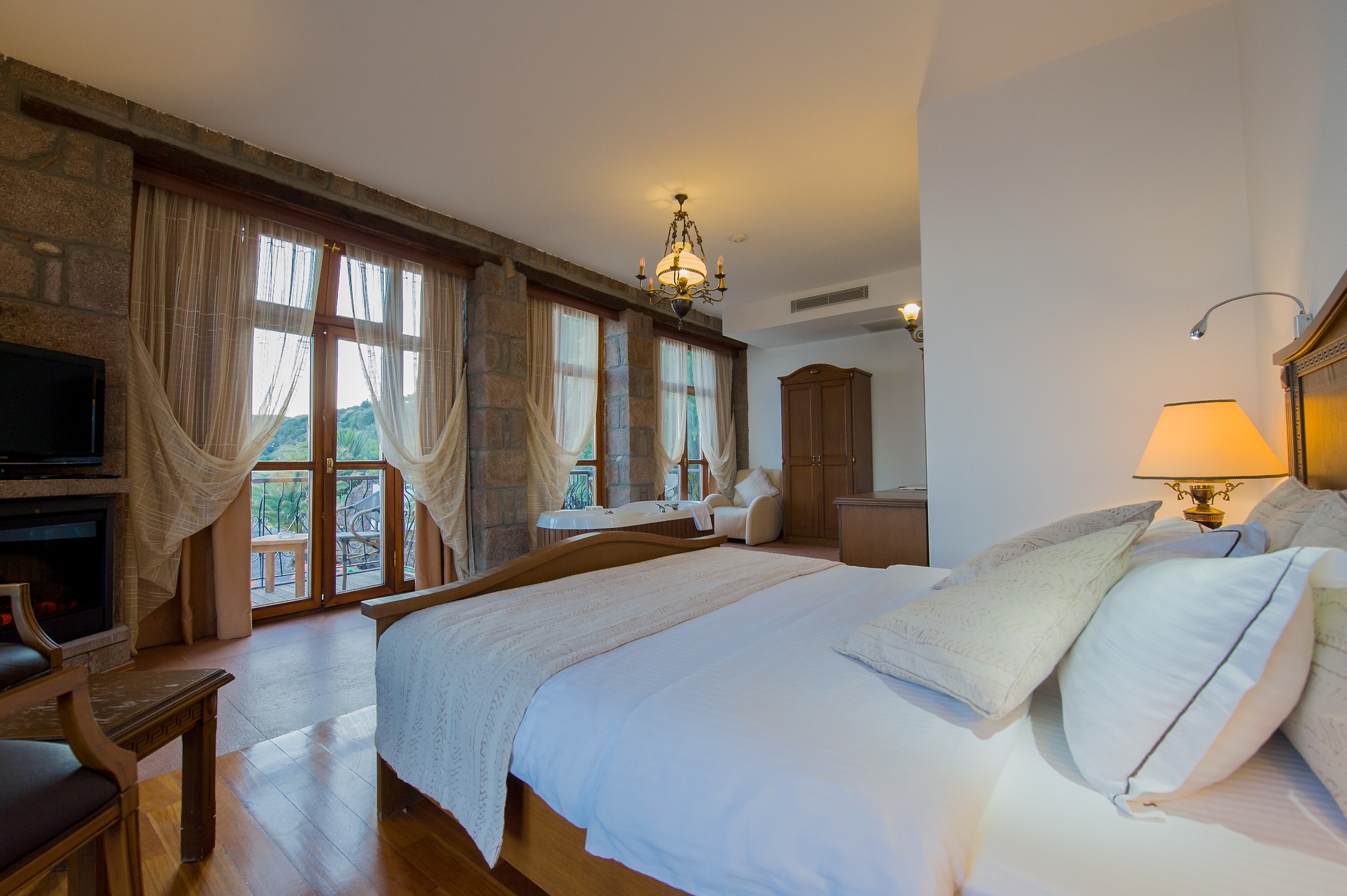 Assos Nazlihan Spa Hotel