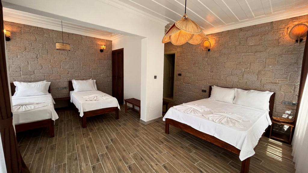 Cunda Taş Otel by Taze