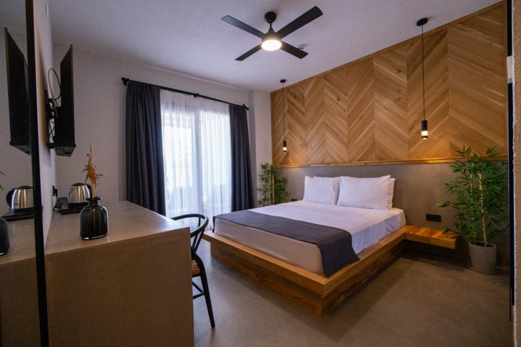 Leone Cunda Edition Otel(+12)