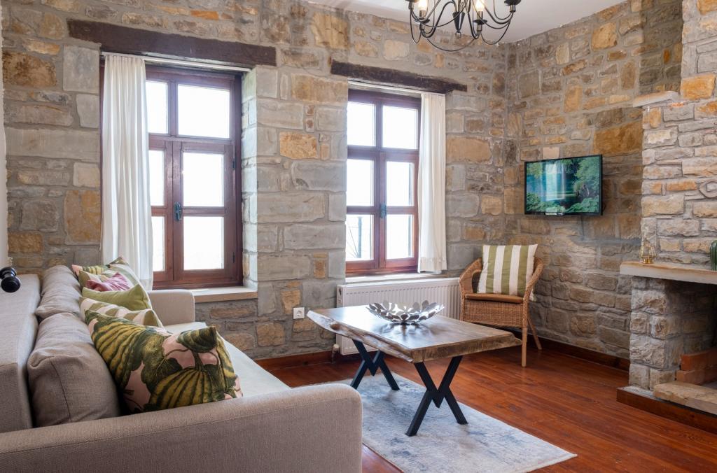 Salkım Butik Gökçeada