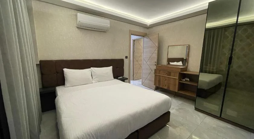 Le Luxe Suites Hotel & Spa