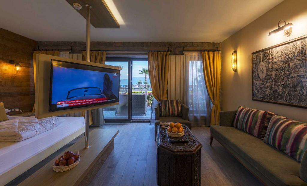 Assos Zeytinhan Hotel(+12)