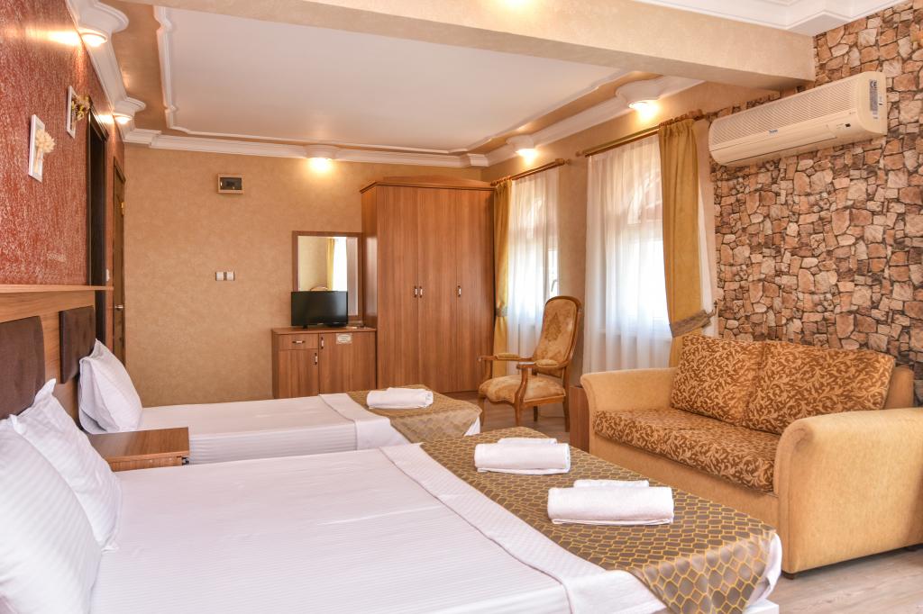 Türkevi Otel Sarımsaklı