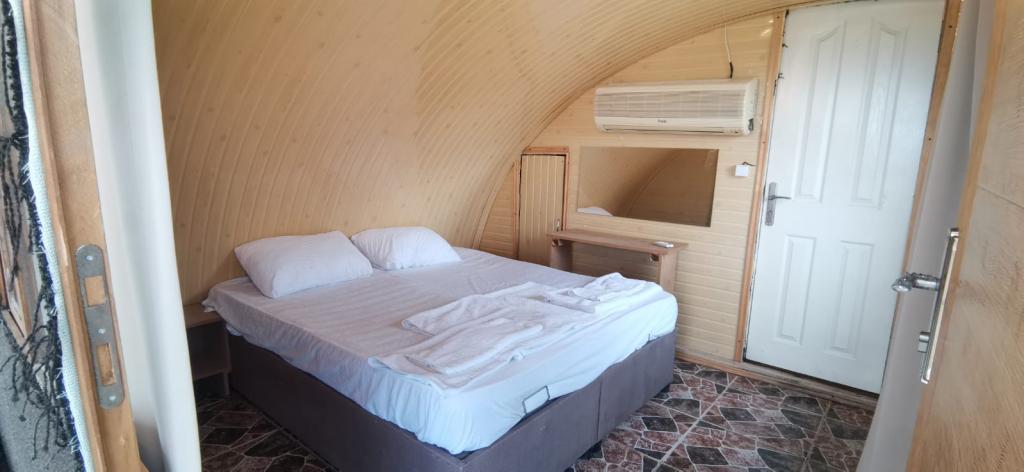 Ayanya Beach Bungalows