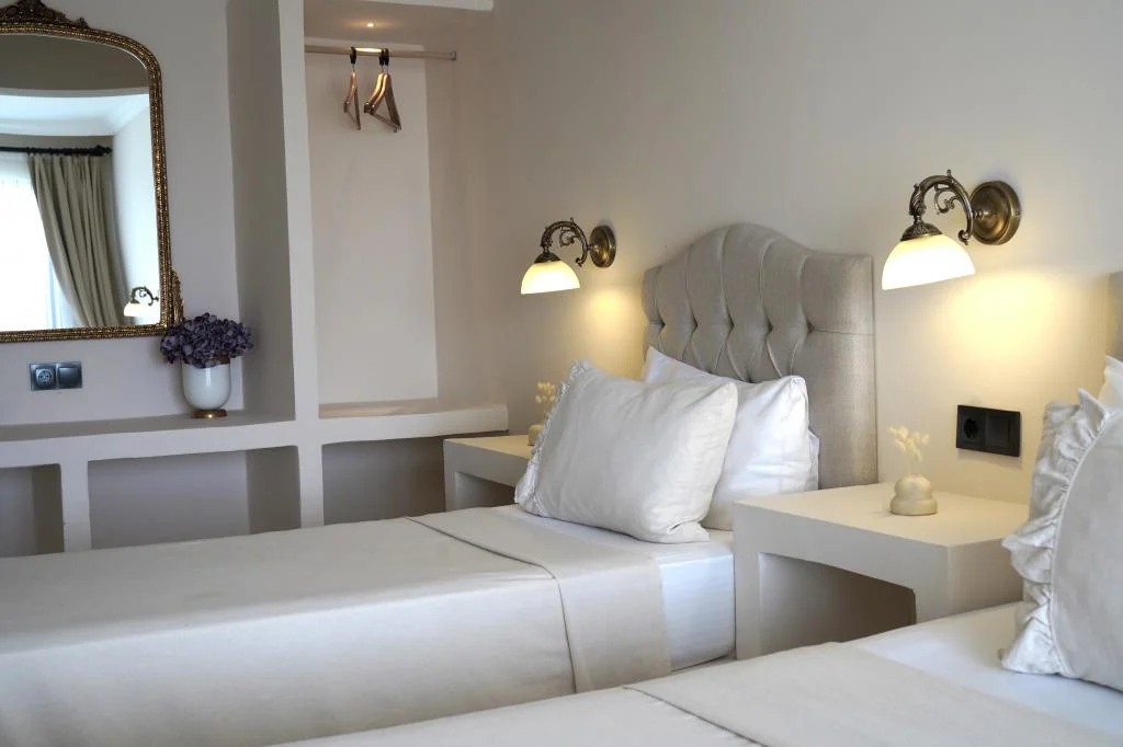 Cunda House Küçük Otel