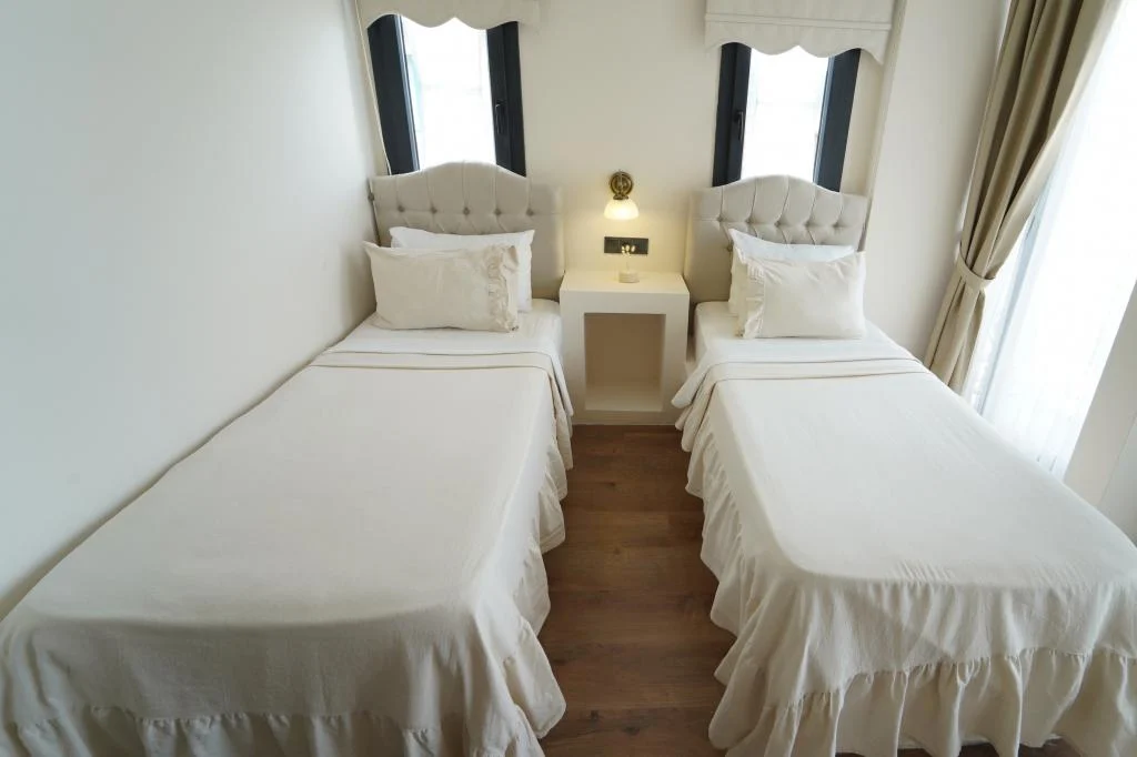 Cunda House Küçük Otel