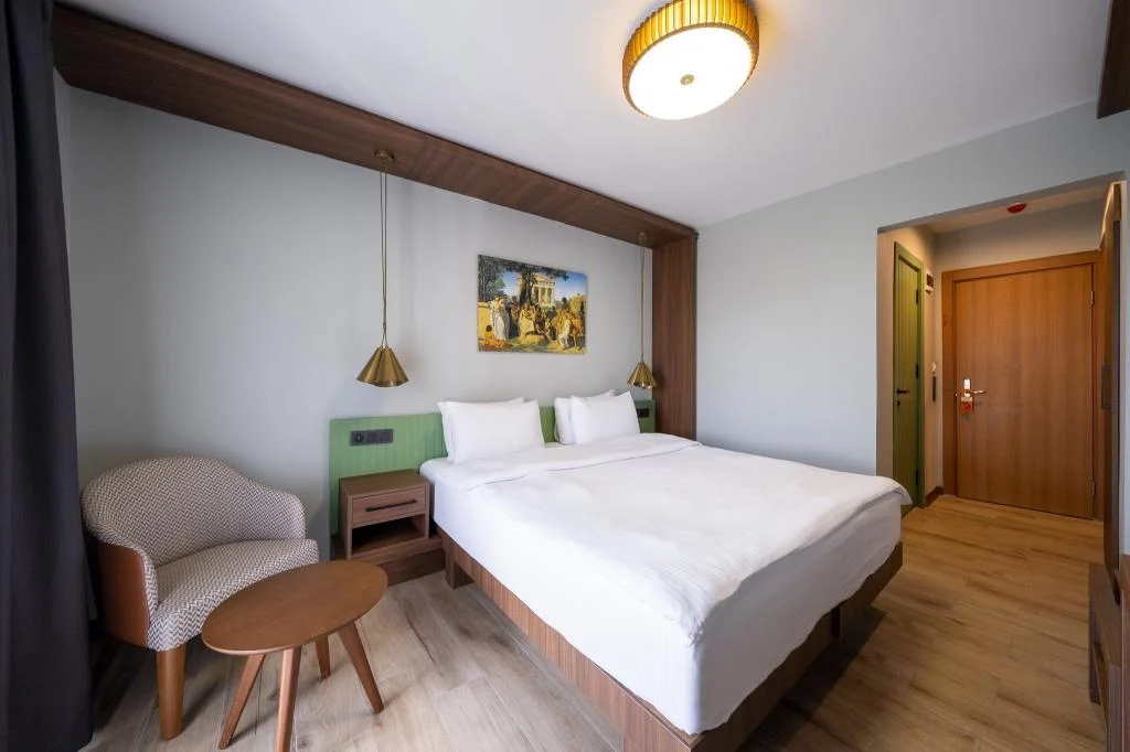 Assos Troy Beach Hotel