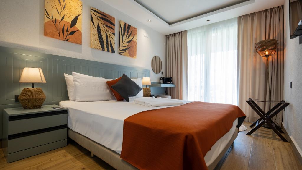 Parmos Boutique Otel