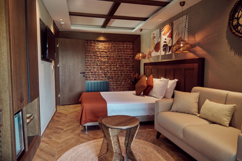 Parmos Boutique Otel