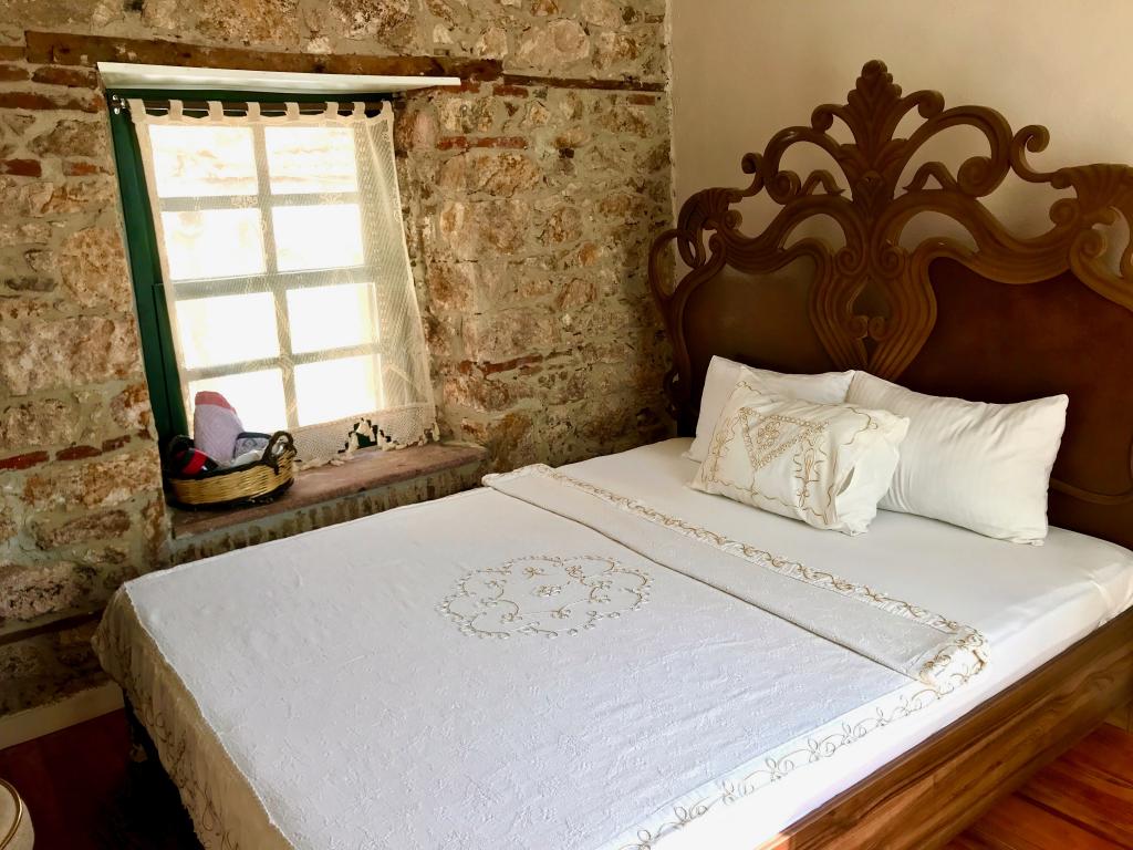 Ayvalık Rebetiko Otel