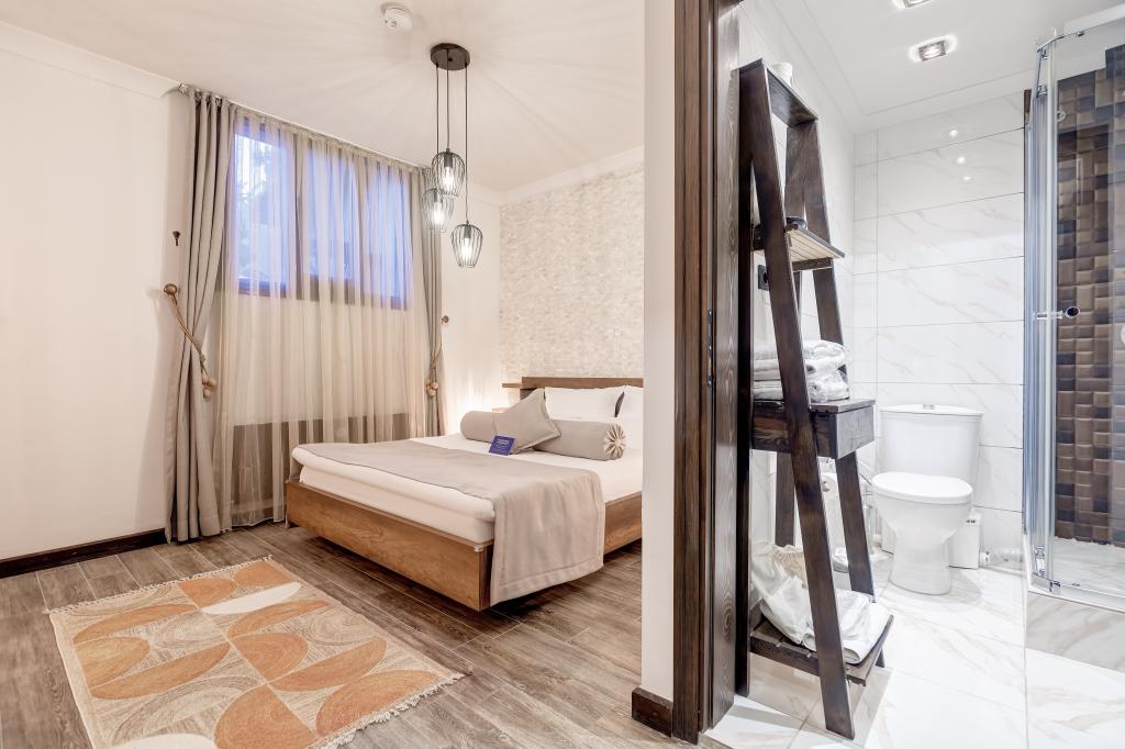 Parna Hotel +12 Adult