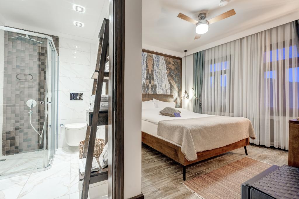 Parna Hotel +12 Adult