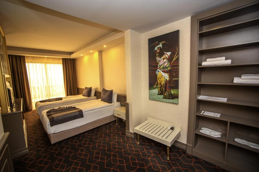 Maxwell Resort Hotel & Spa