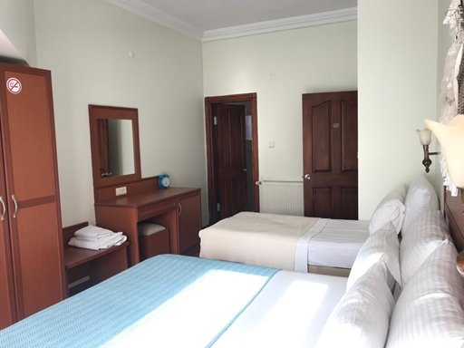 Menekşe Hotel Ayvalık