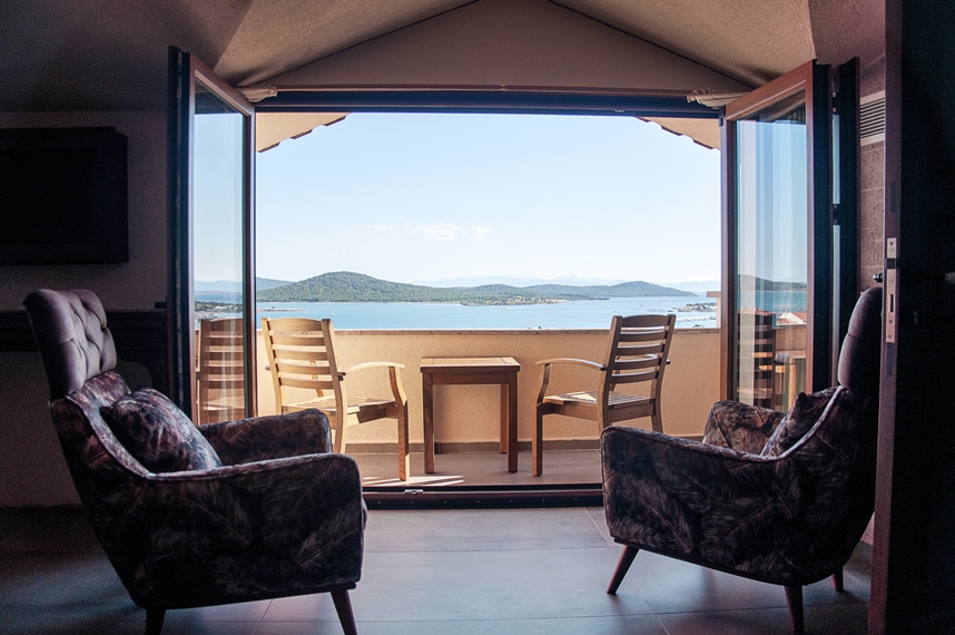 Cunda Taş Konak Hotel