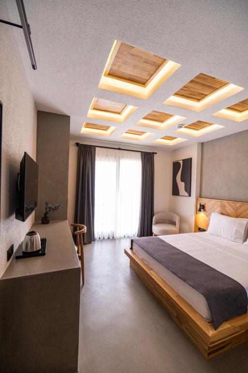 Leone Cunda Edition Otel(+12)