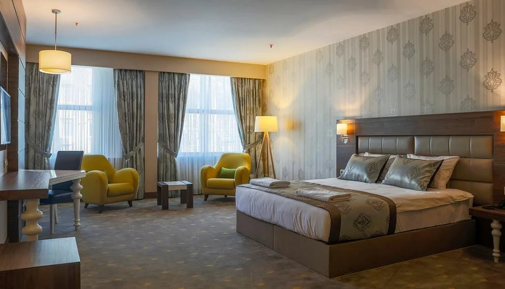 Royal Hotel İnegöl